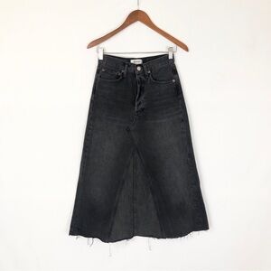 AGOLDE 90s Jean Denim Skirt Midi Flare Black Size 22 Raw Distress Hem